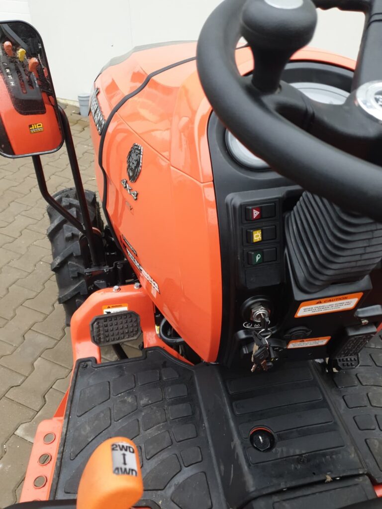 Cum să îți alegi un tractor potrivit: Ghid complet pentru agricultori și proprietari de terenuri Tractor Ace Veer 3000 2